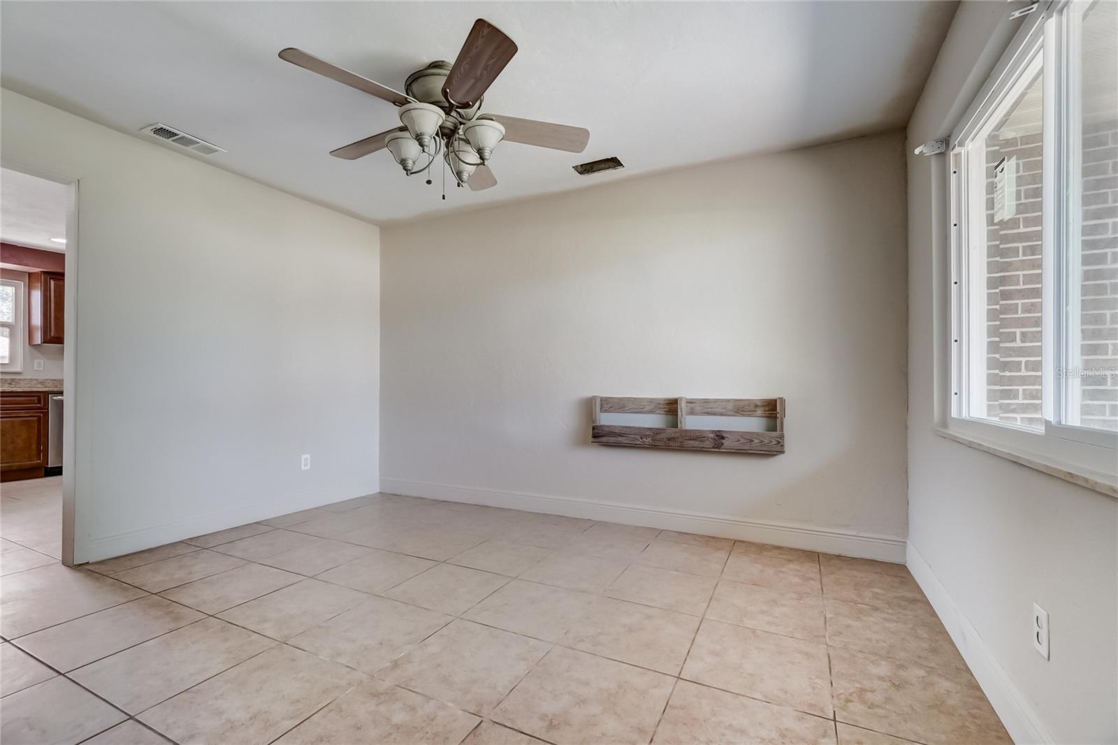 3310 ROYAL PALM DR