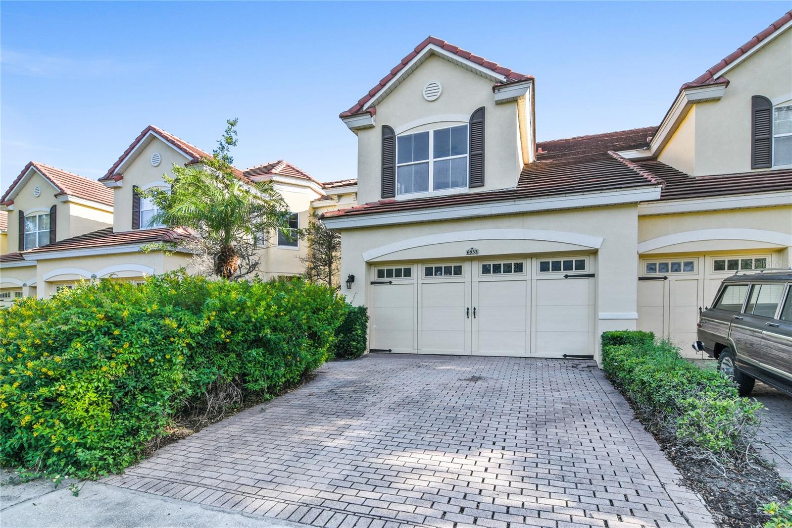 6833 PIAZZA ST