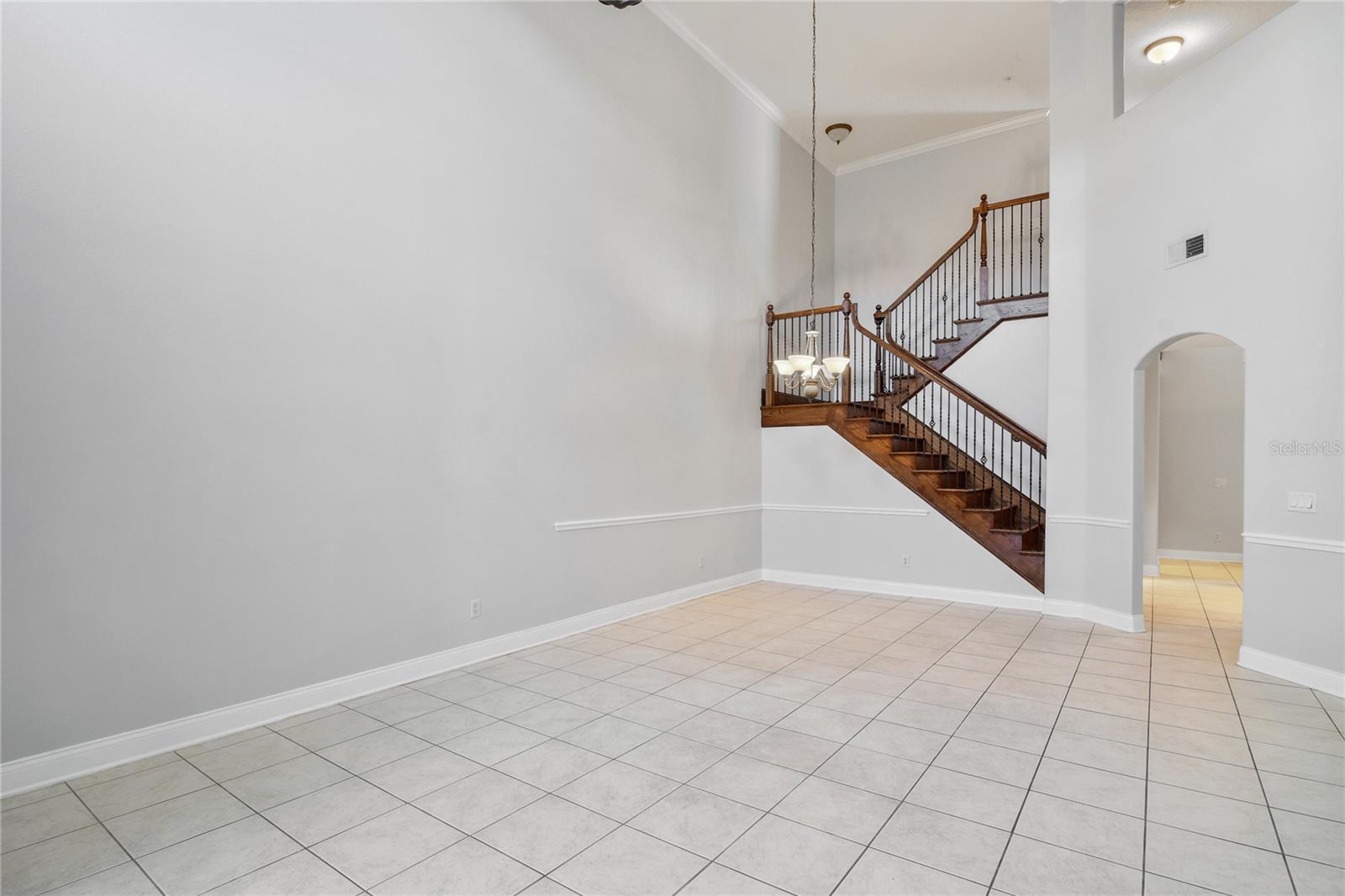 6833 PIAZZA ST