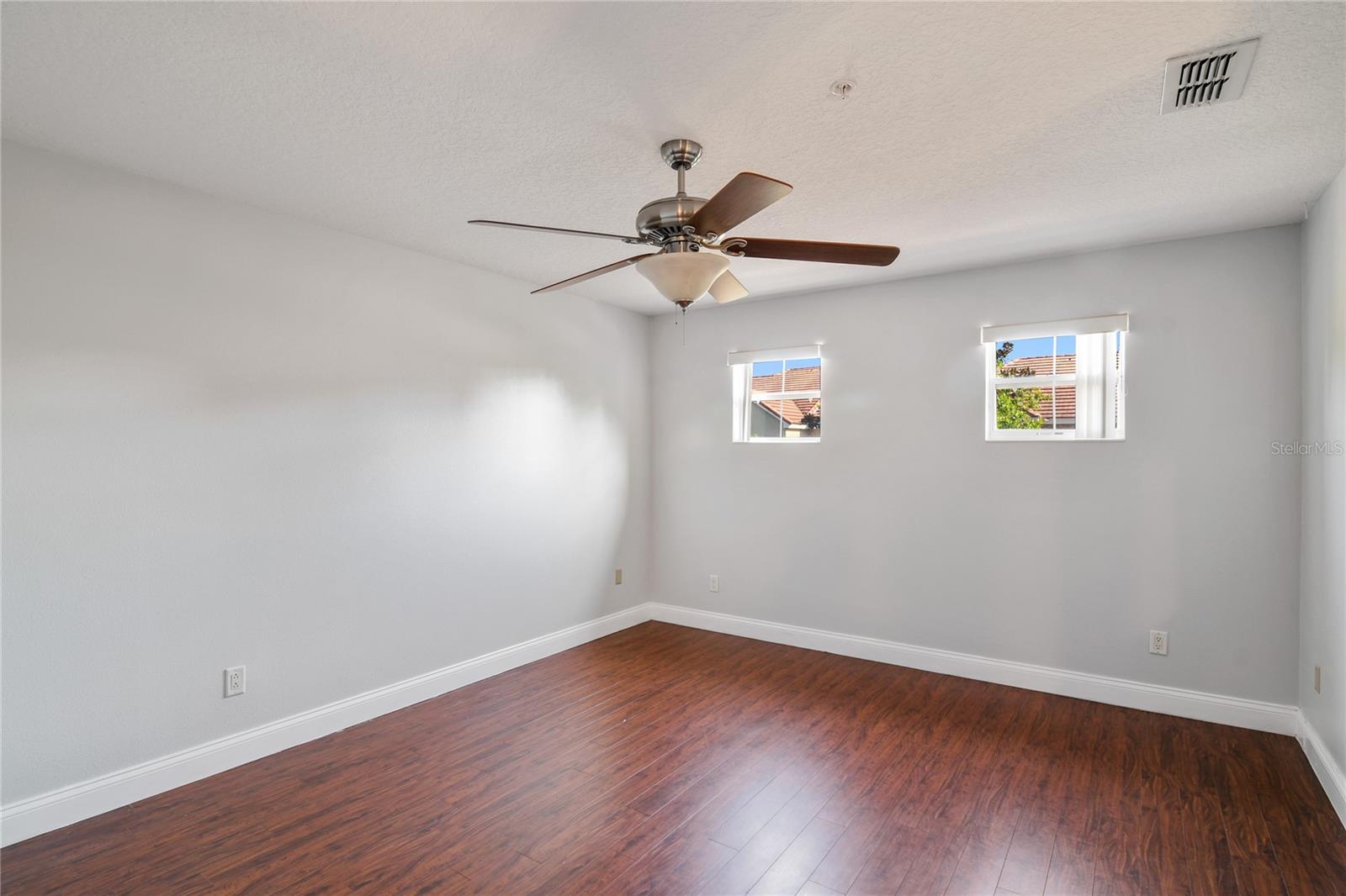 6833 PIAZZA ST