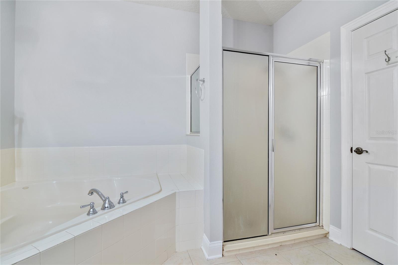 6833 PIAZZA ST