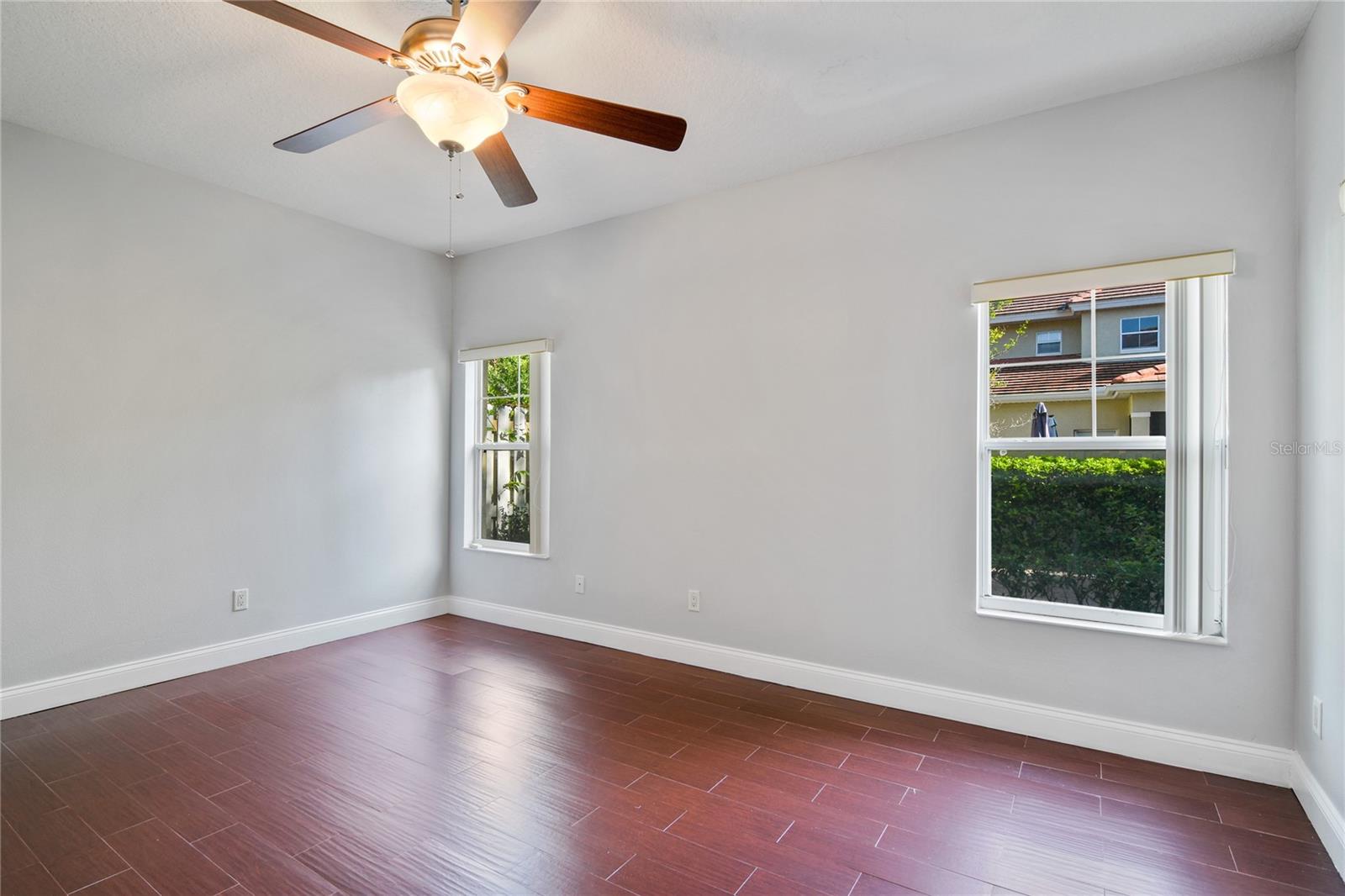 6833 PIAZZA ST