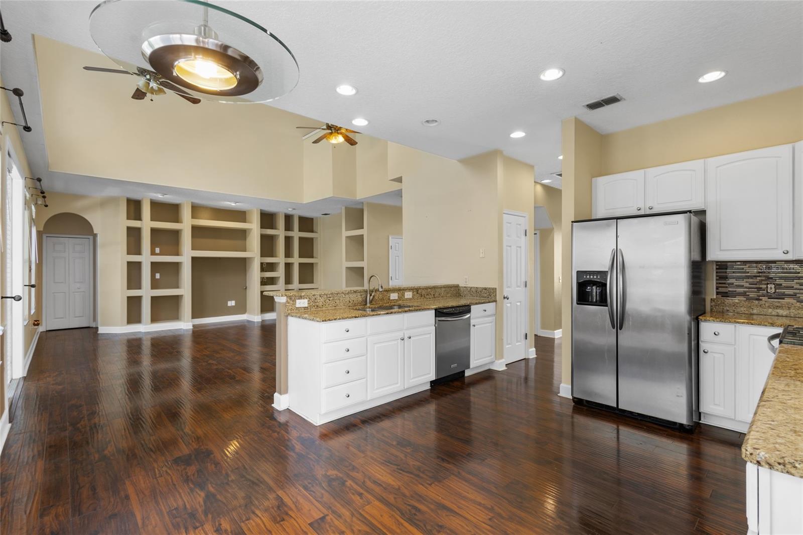 428 COURTLEA OAKS BLVD