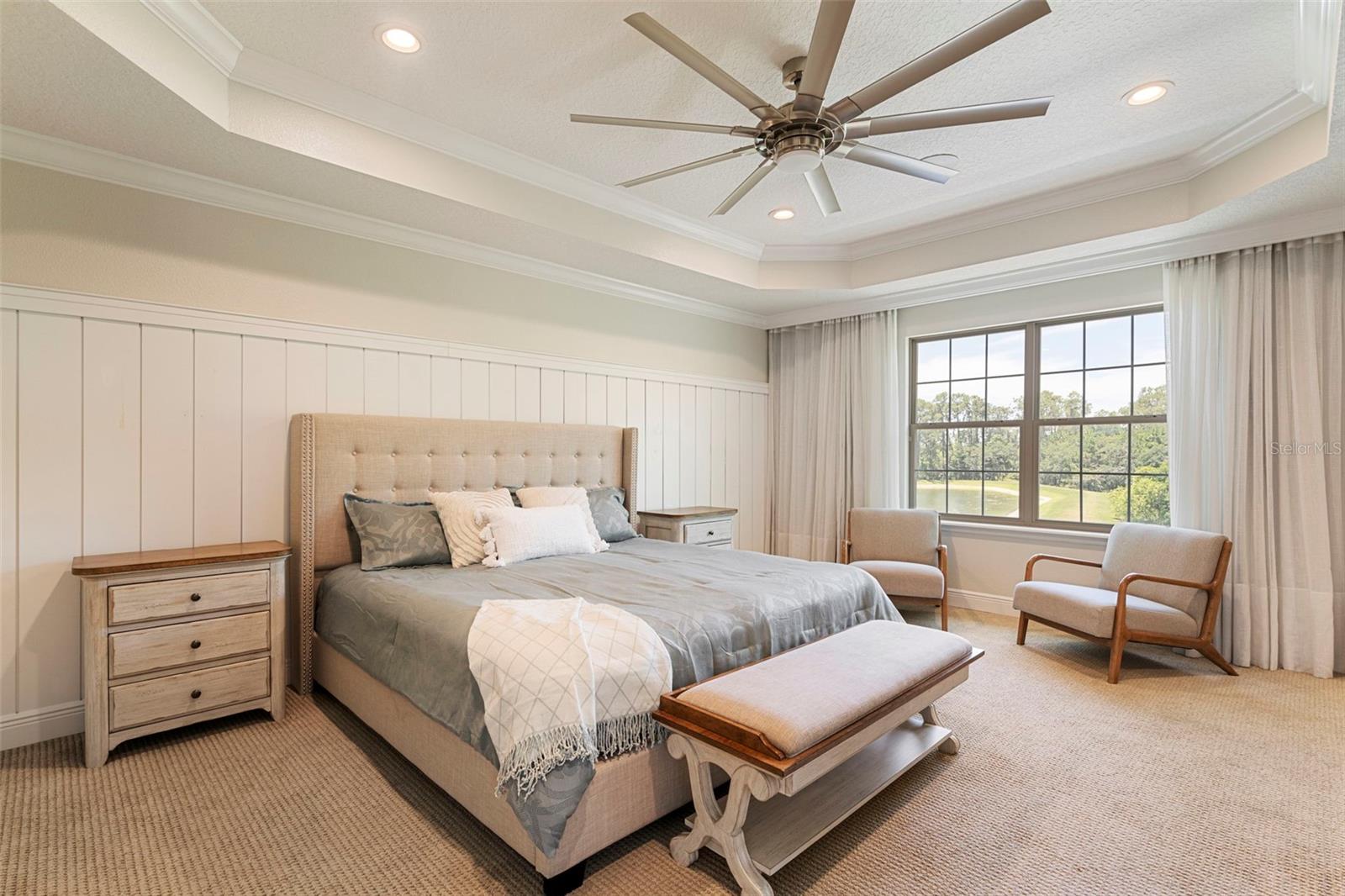 8728 LOOKOUT POINTE DR