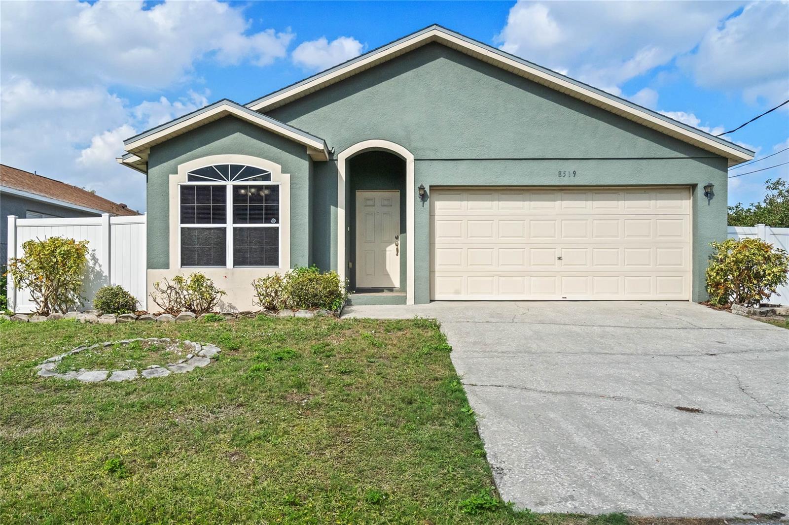 8519 RAINBOW AVE