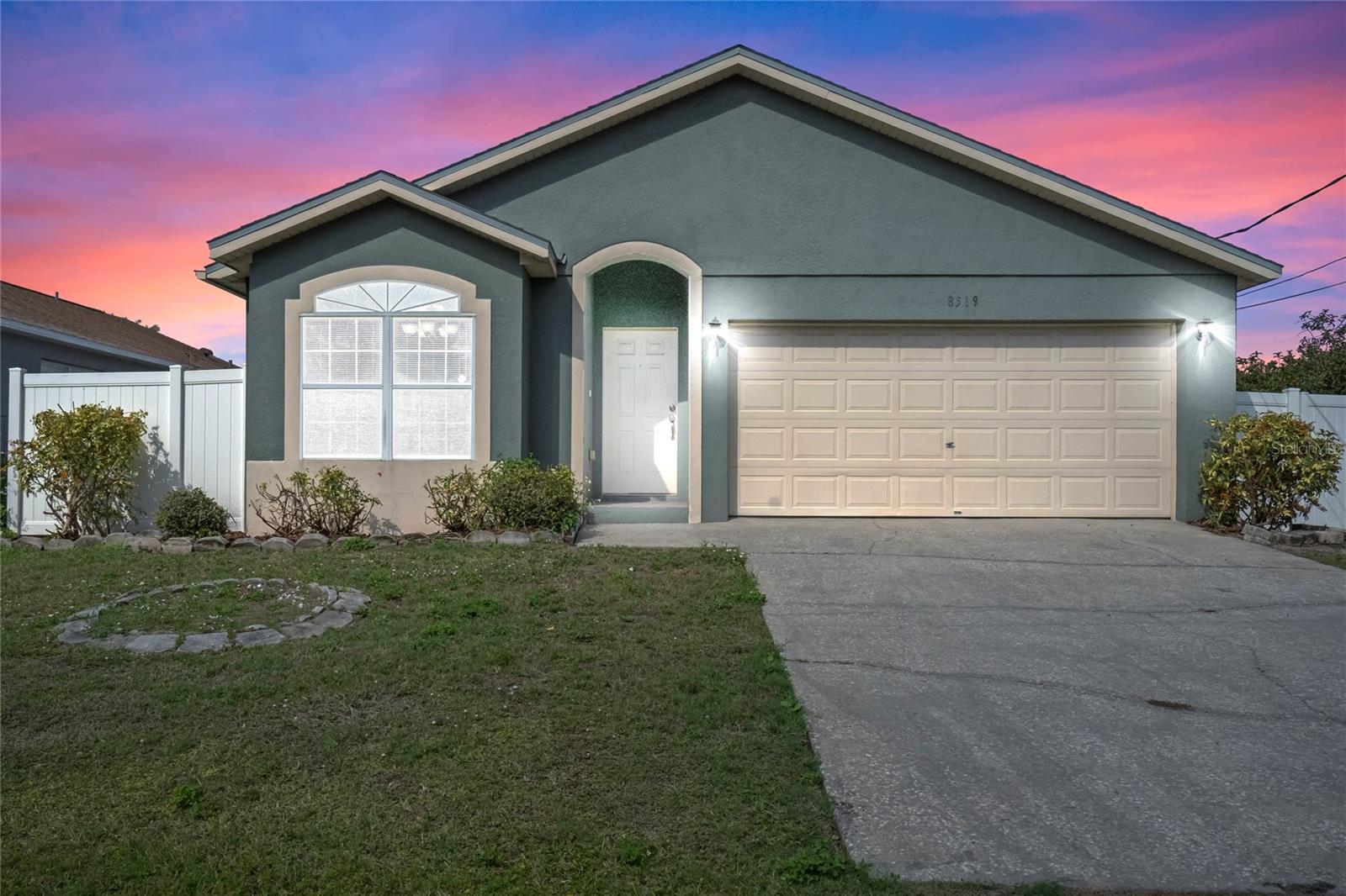8519 RAINBOW AVE