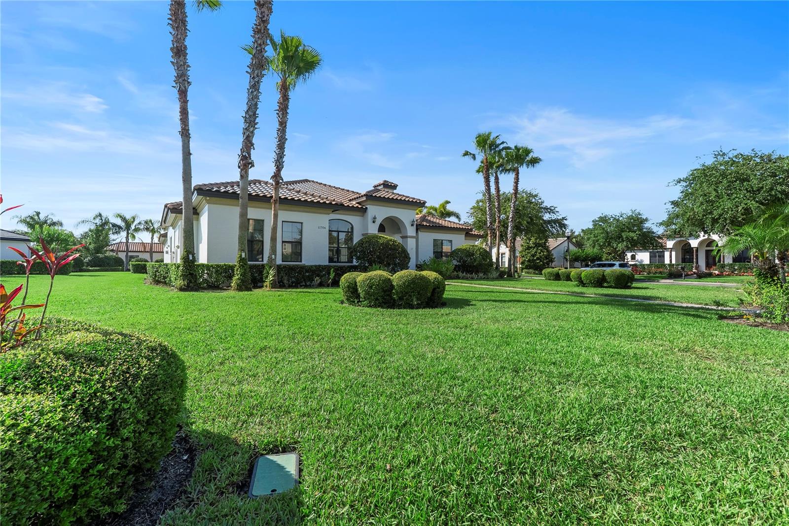 11706 WATERSTONE LOOP DR