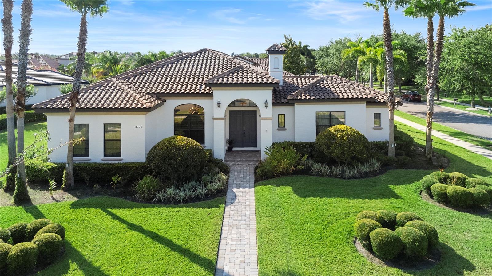 11706 WATERSTONE LOOP DR