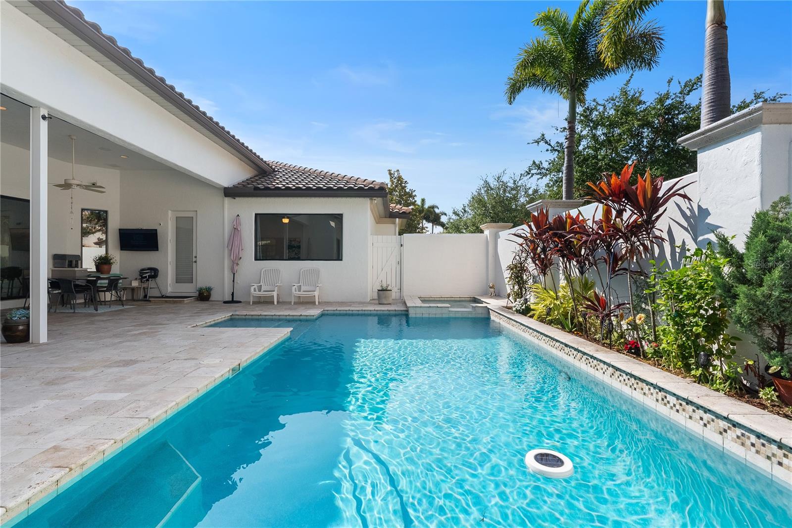 11706 WATERSTONE LOOP DR