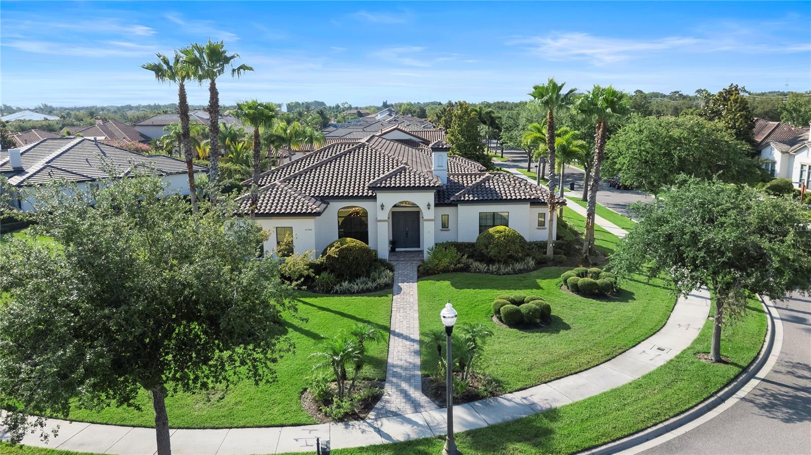 11706 WATERSTONE LOOP DR