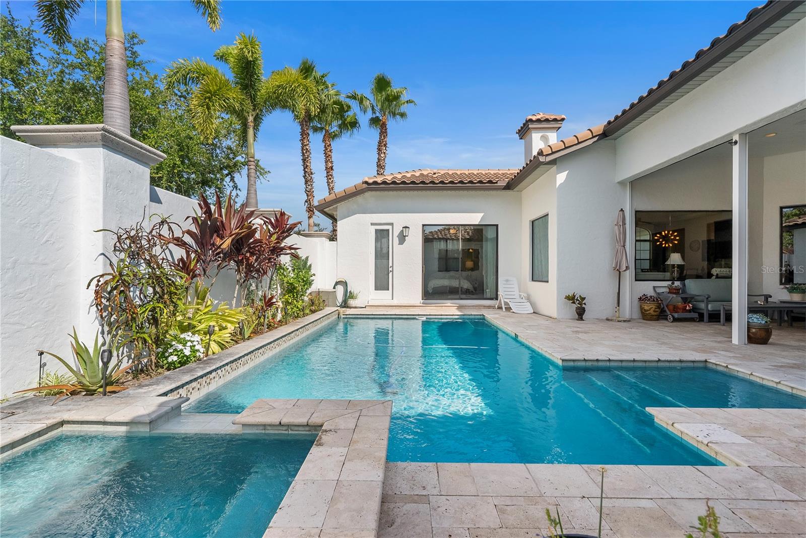 11706 WATERSTONE LOOP DR