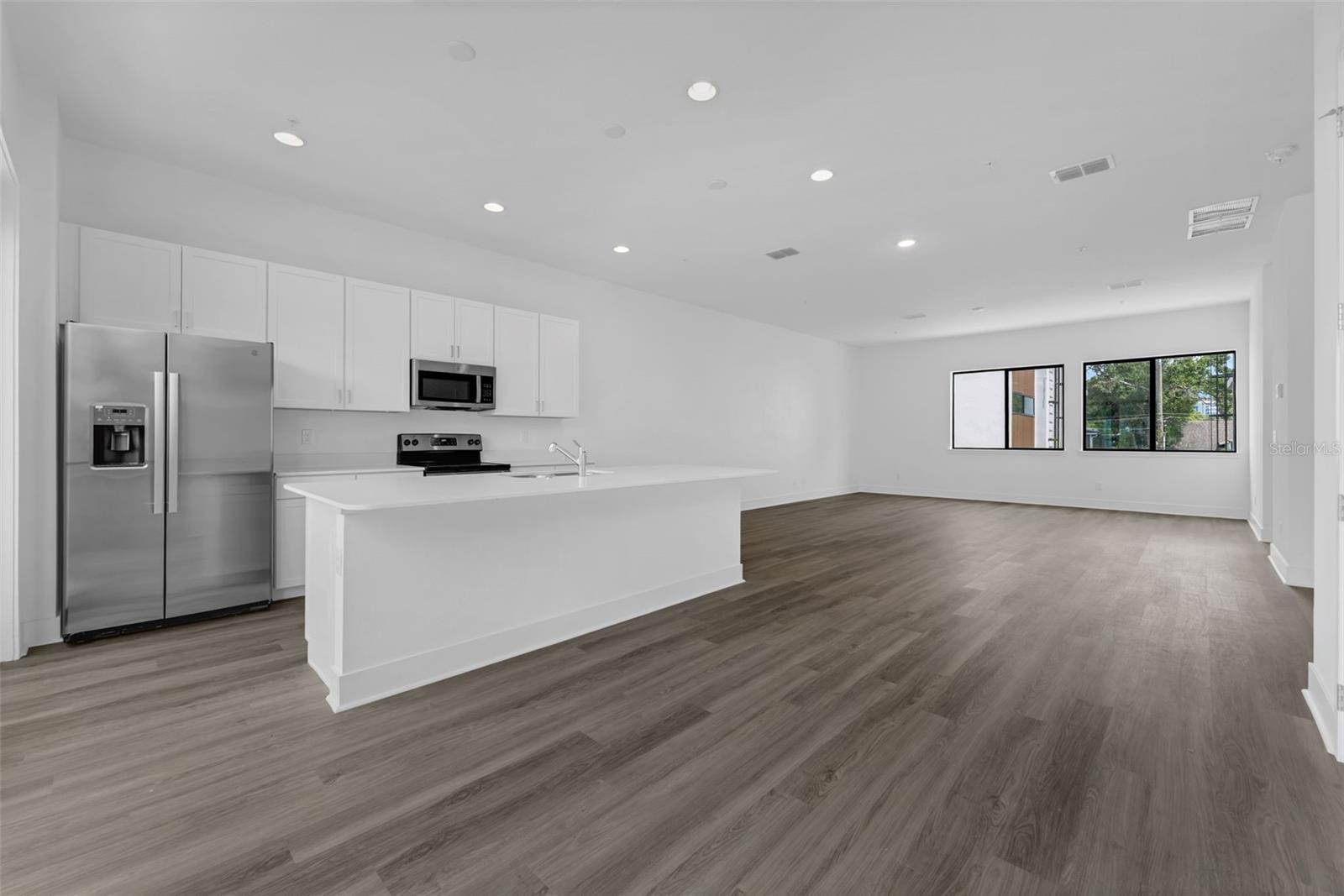 56 W HARDING ST