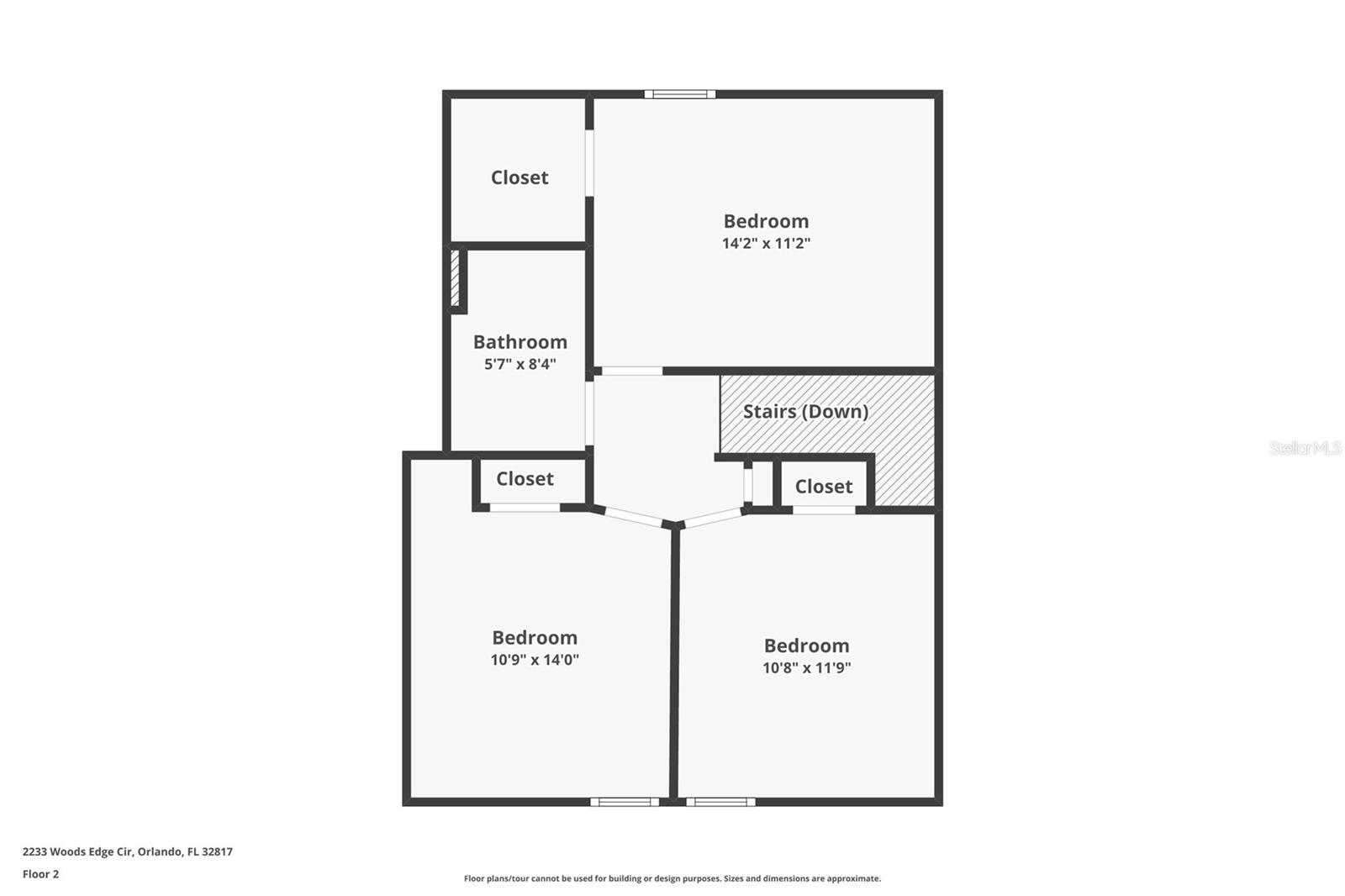 2233 WOODS EDGE CIR