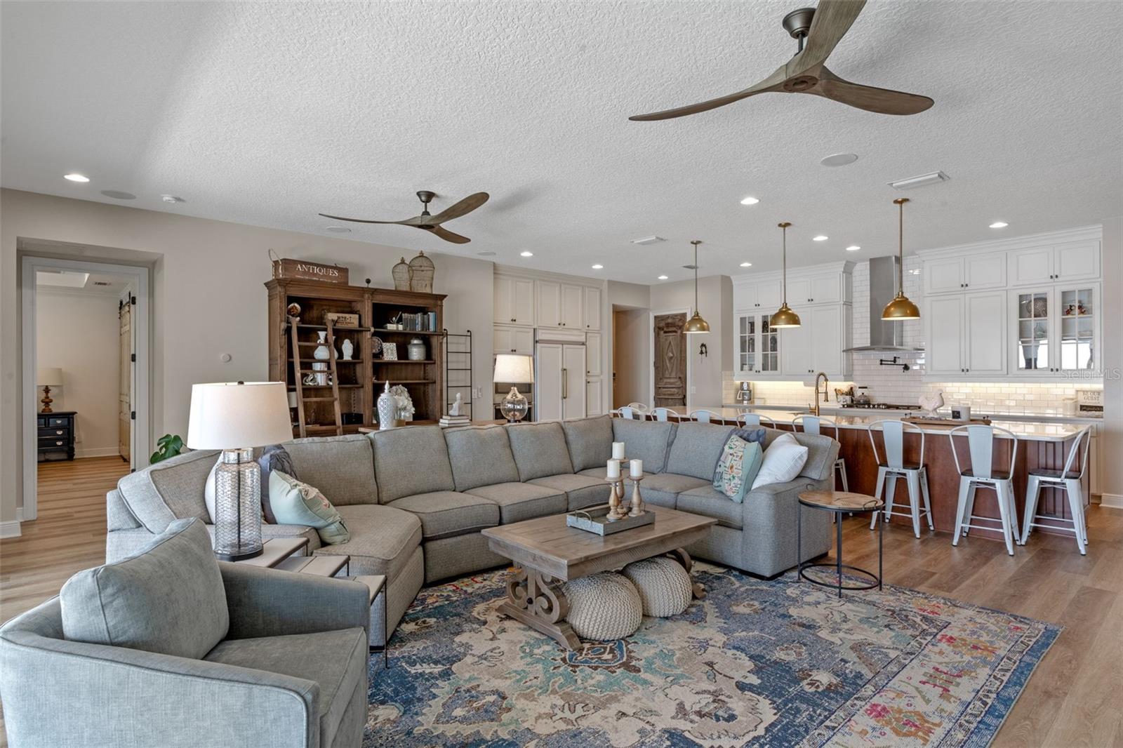7717 GREEN MOUNTAIN WAY
