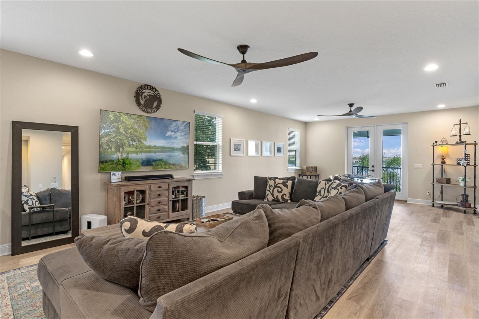 7717 GREEN MOUNTAIN WAY