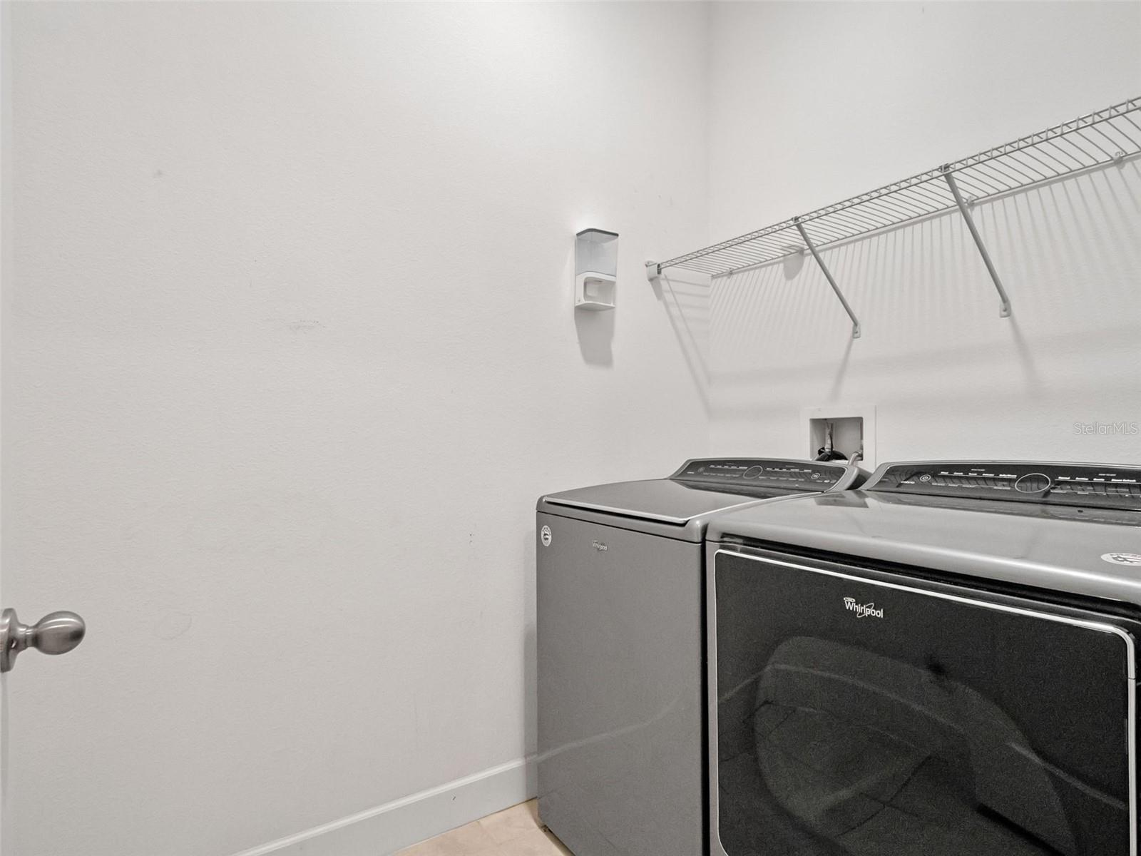 7519 MANDARIN GROVE WAY