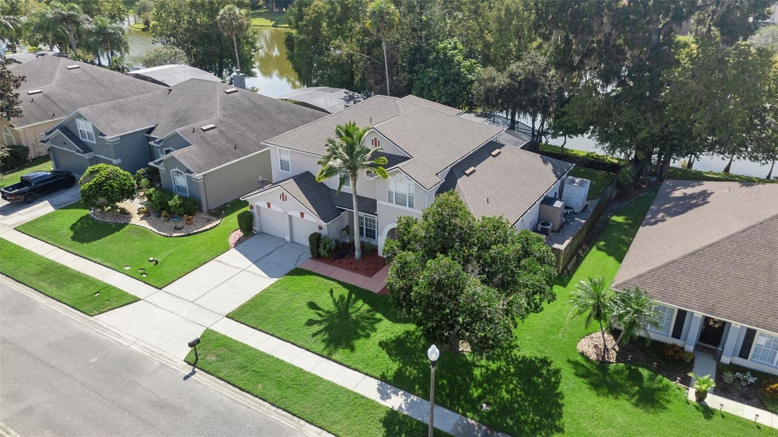 355 TWELVE OAKS DR