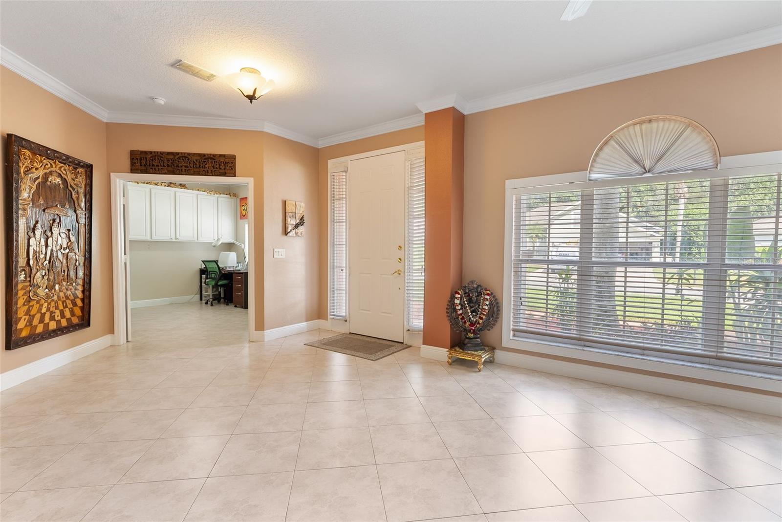 355 TWELVE OAKS DR