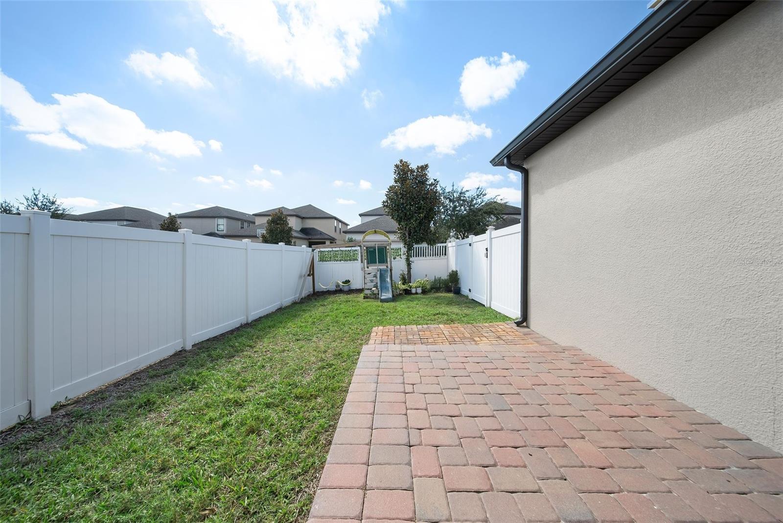 15042 NIGHT HERON DR