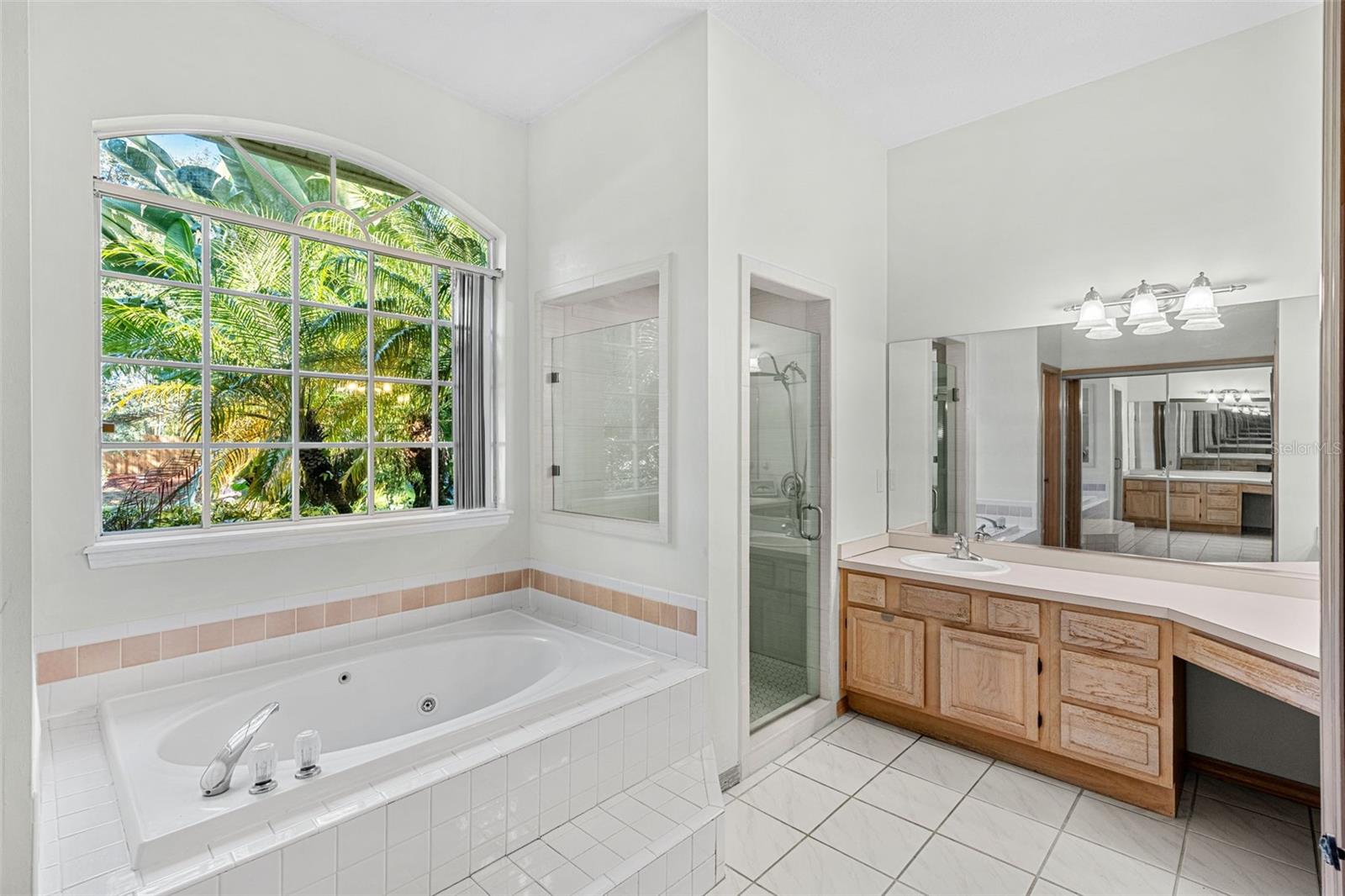 8449 ISLAND PALM CIR