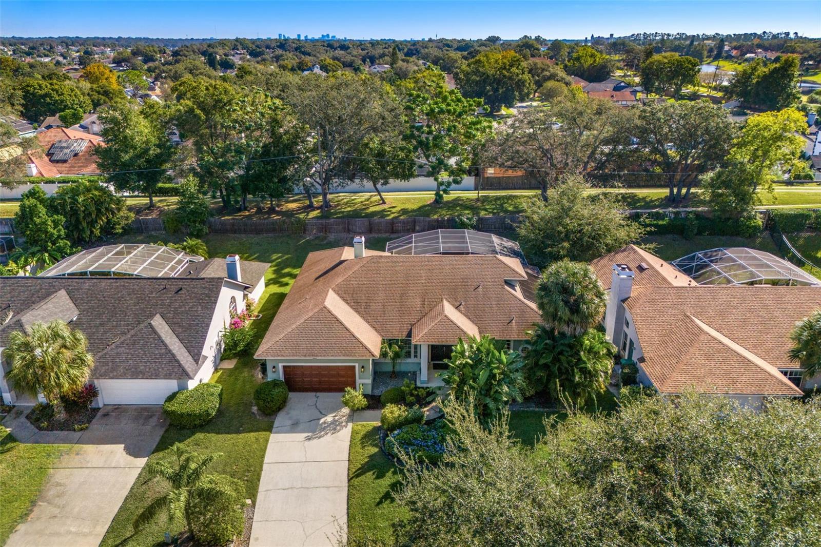 8449 ISLAND PALM CIR