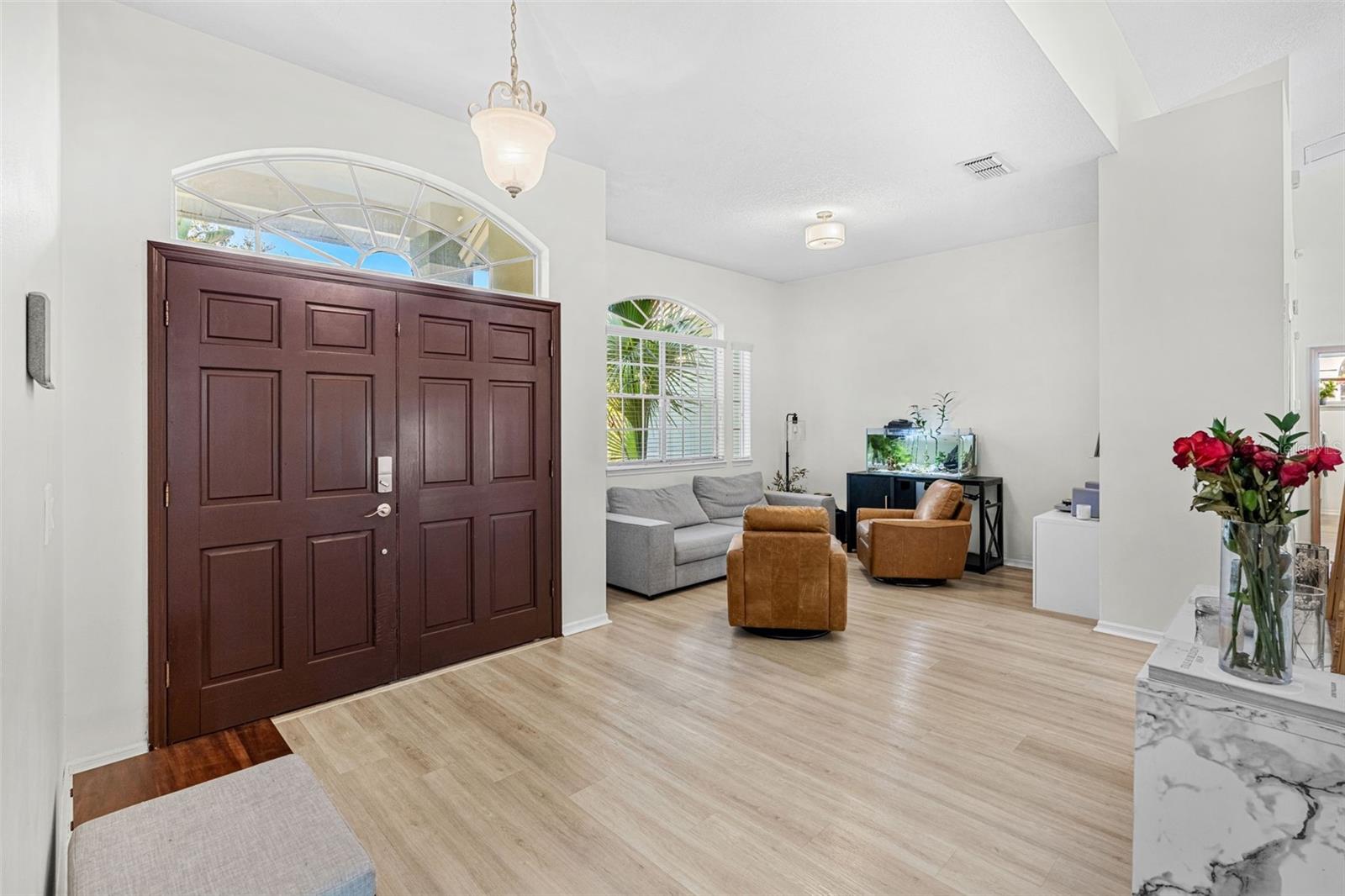 8449 ISLAND PALM CIR