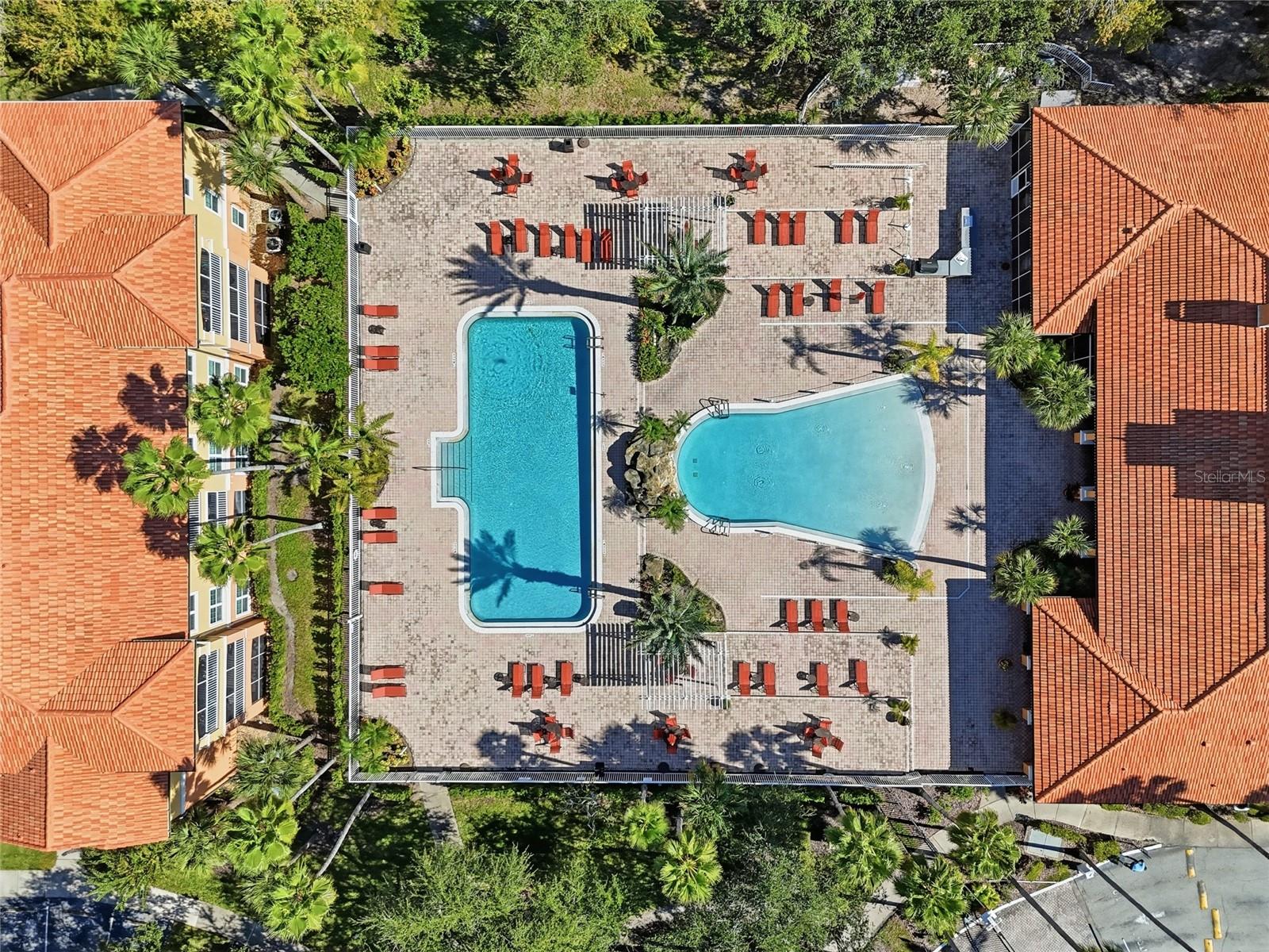 5447 VINELAND RD #1205