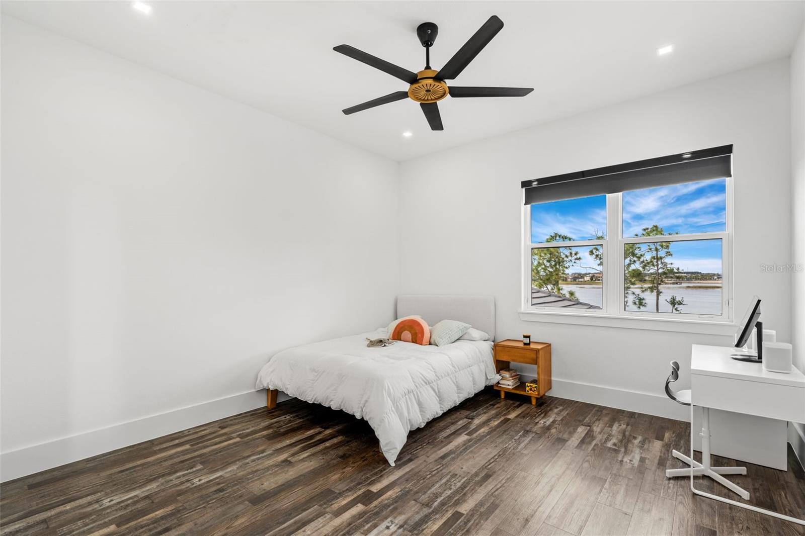 6711 POINT HANCOCK DR