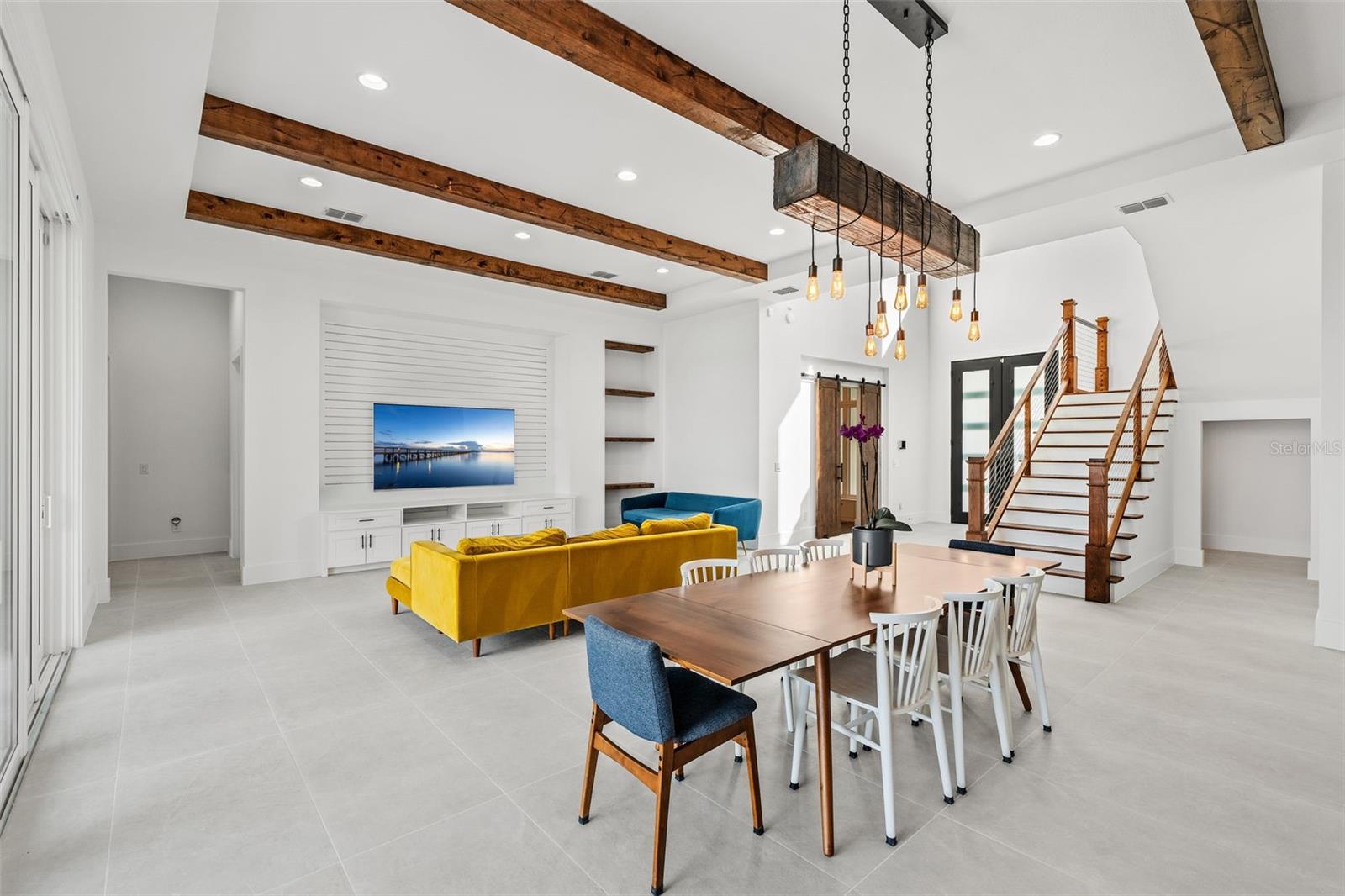 6711 POINT HANCOCK DR