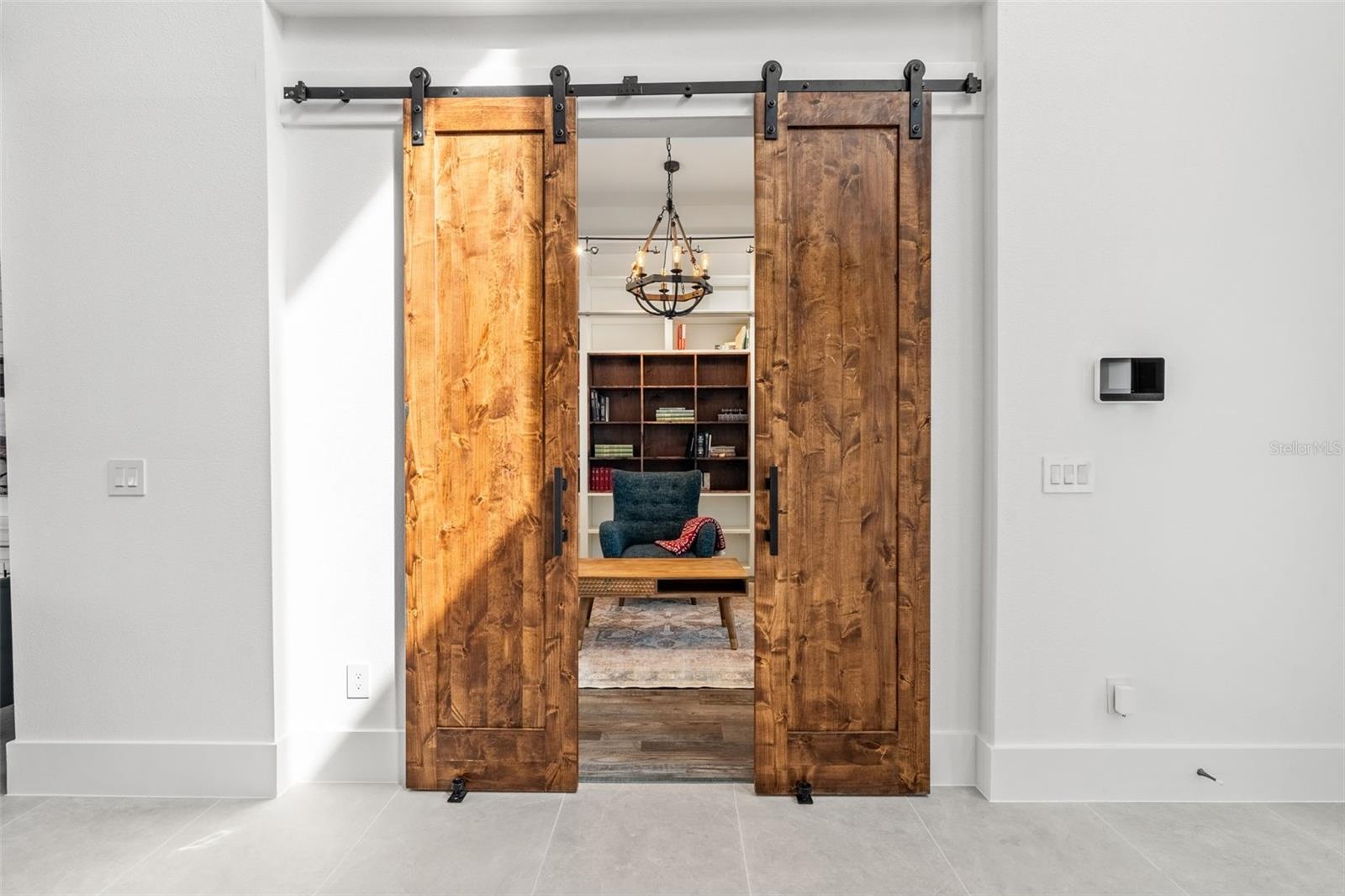 6711 POINT HANCOCK DR