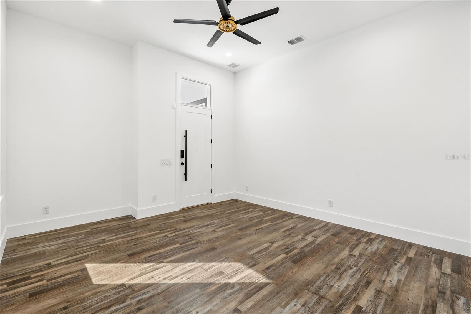 6711 POINT HANCOCK DR