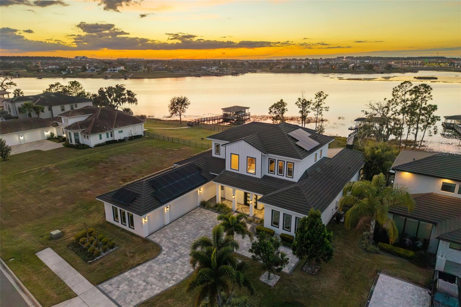 6711 POINT HANCOCK DR