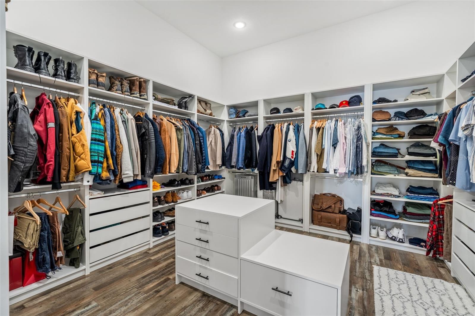 6711 POINT HANCOCK DR