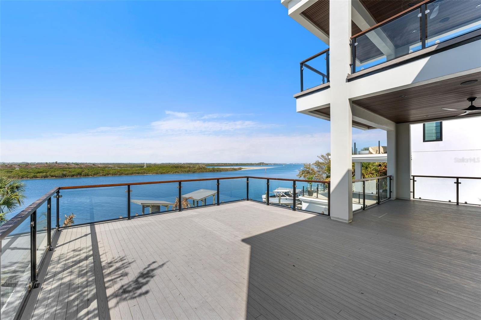 1194 N PENINSULA AVE