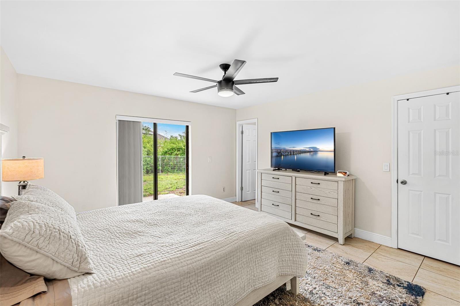 806 VERMONT WOODS LN