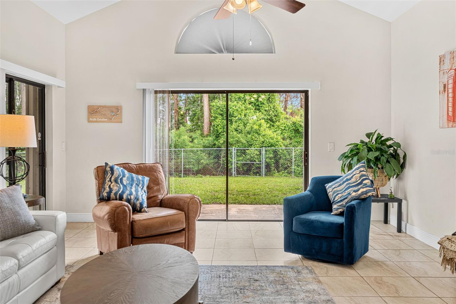 806 VERMONT WOODS LN