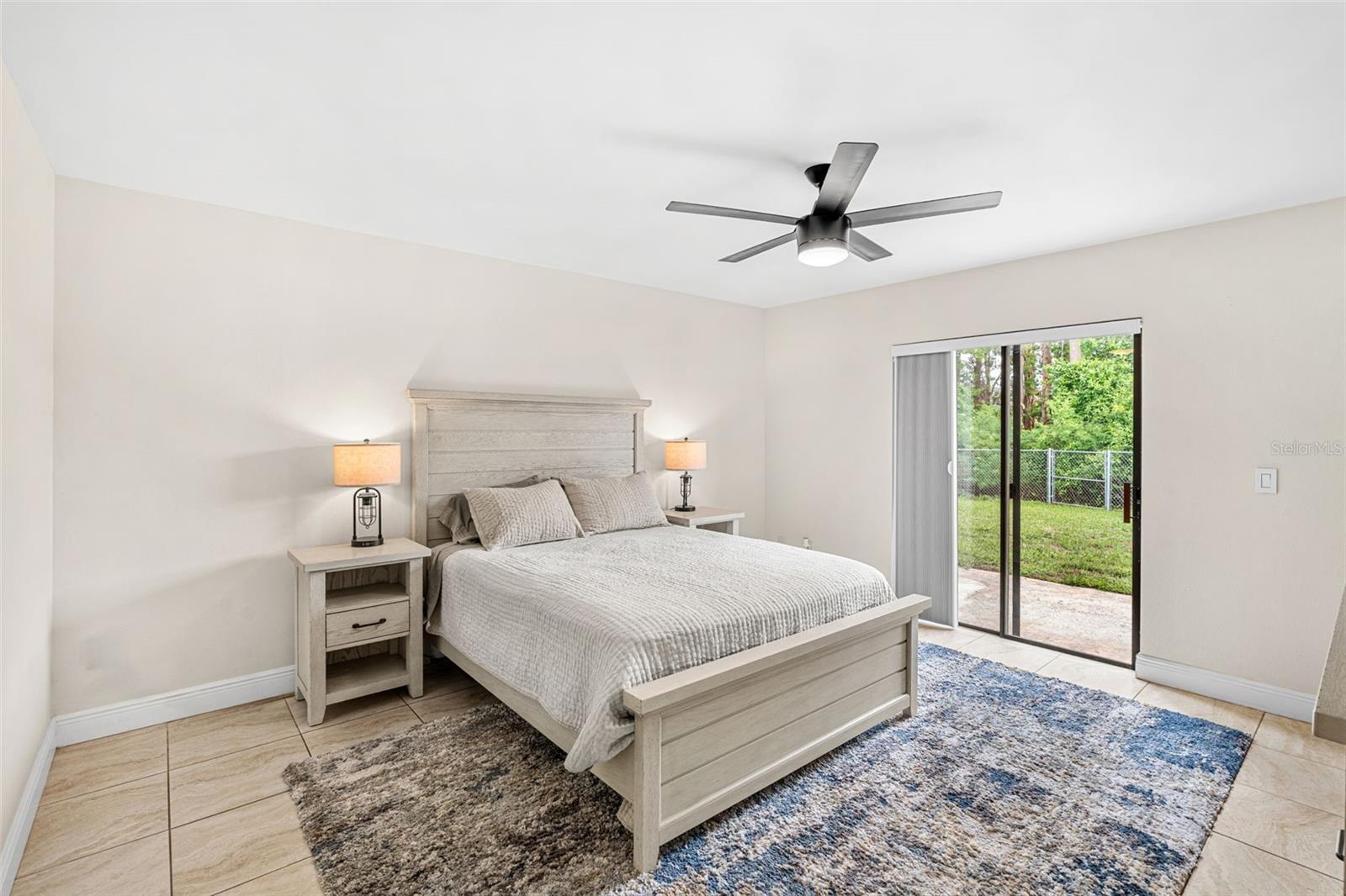 806 VERMONT WOODS LN