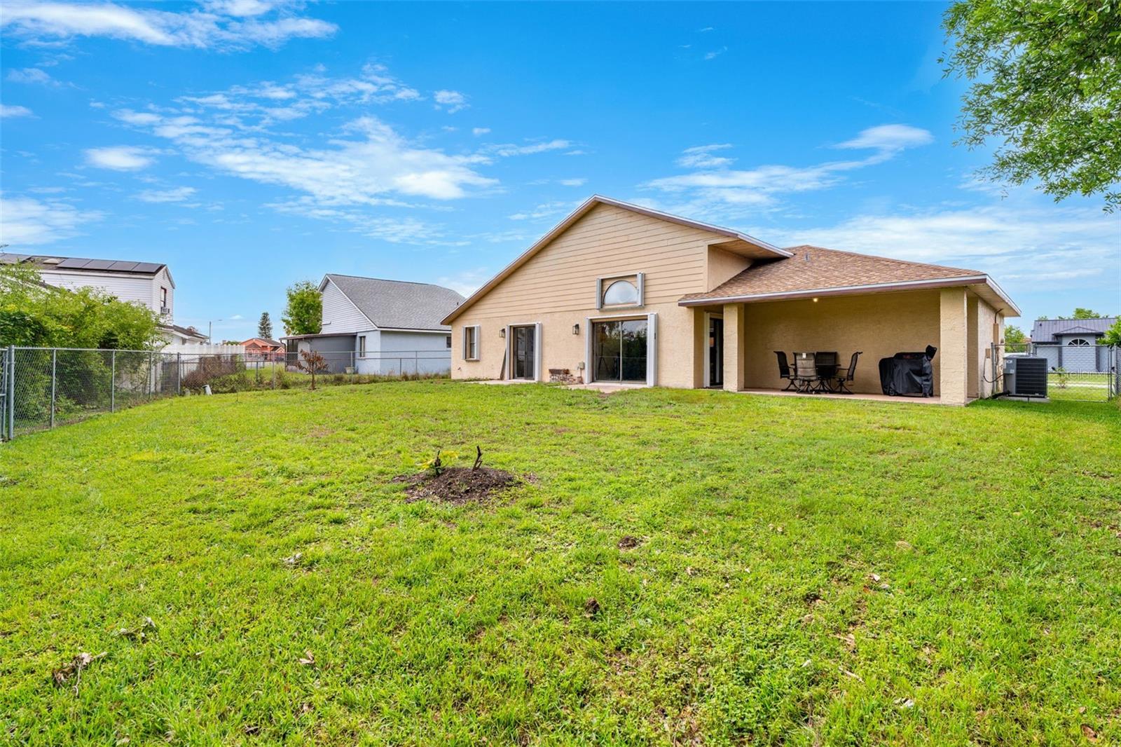 806 VERMONT WOODS LN