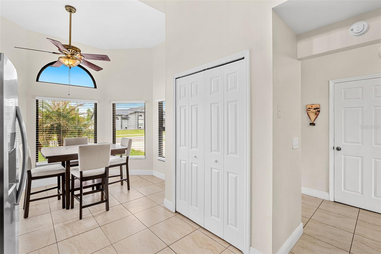 806 VERMONT WOODS LN