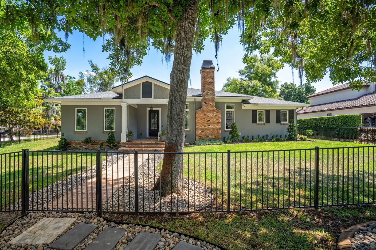 105 PINE STREET