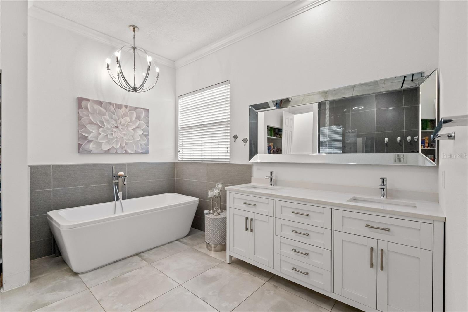 11524 CLAYMONT CIR