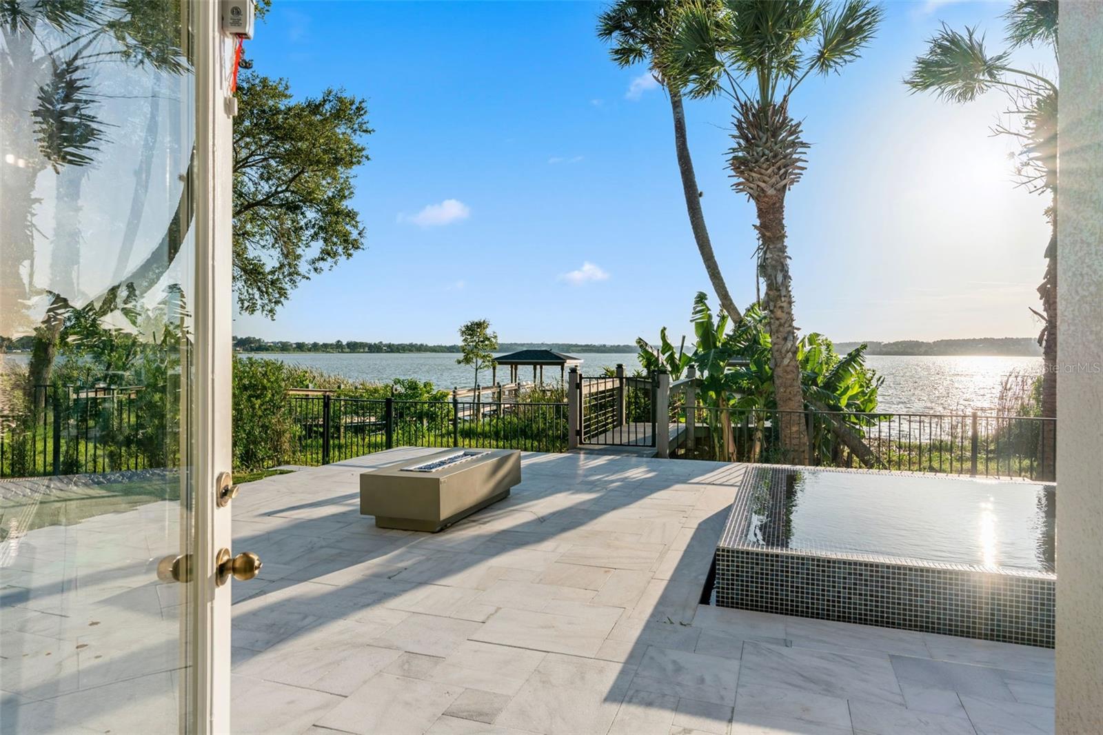 1144 HULL ISLAND DR