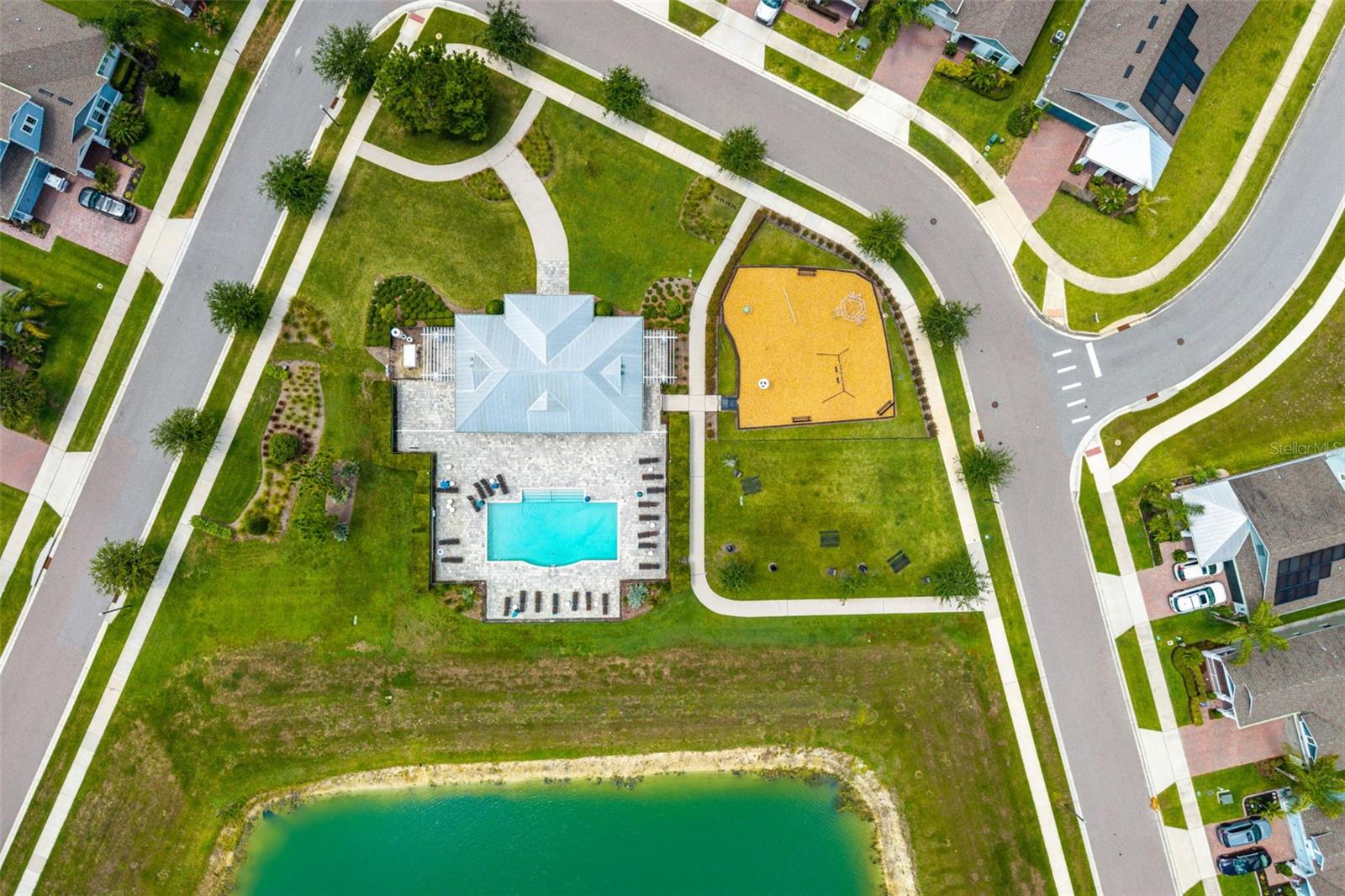 1144 HULL ISLAND DR