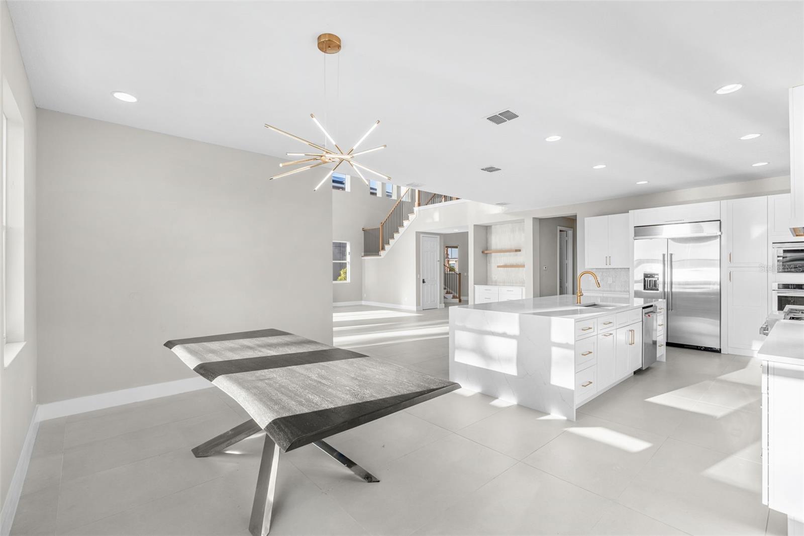 1144 HULL ISLAND DR