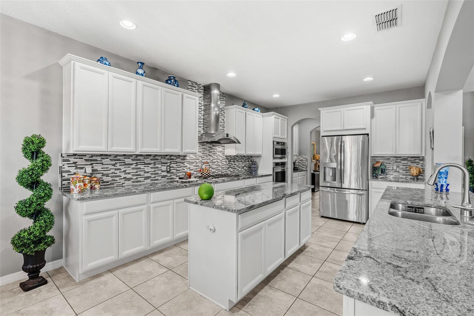 15264 SHONAN GOLD DR