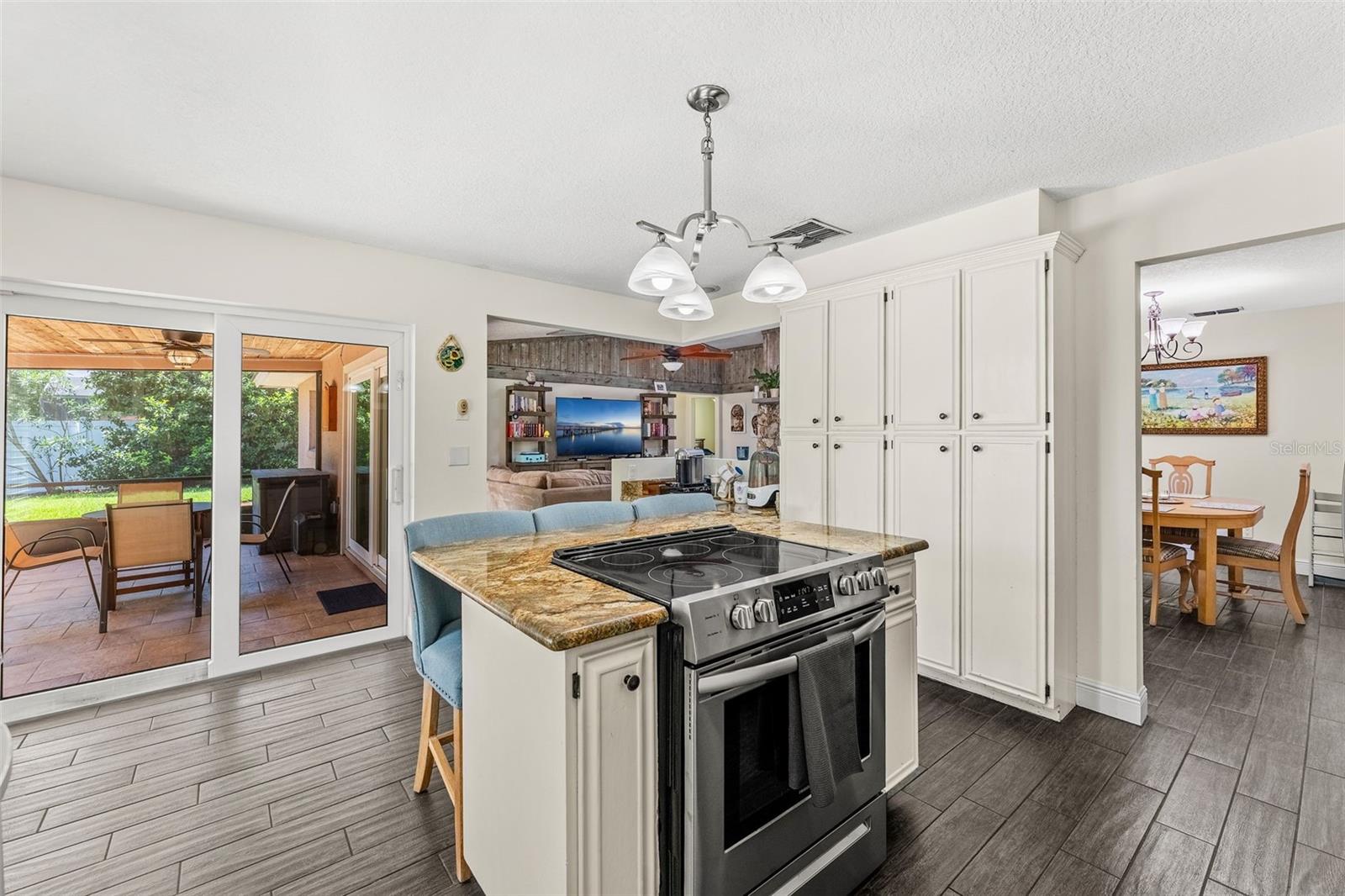 4053 COOL WATER CT