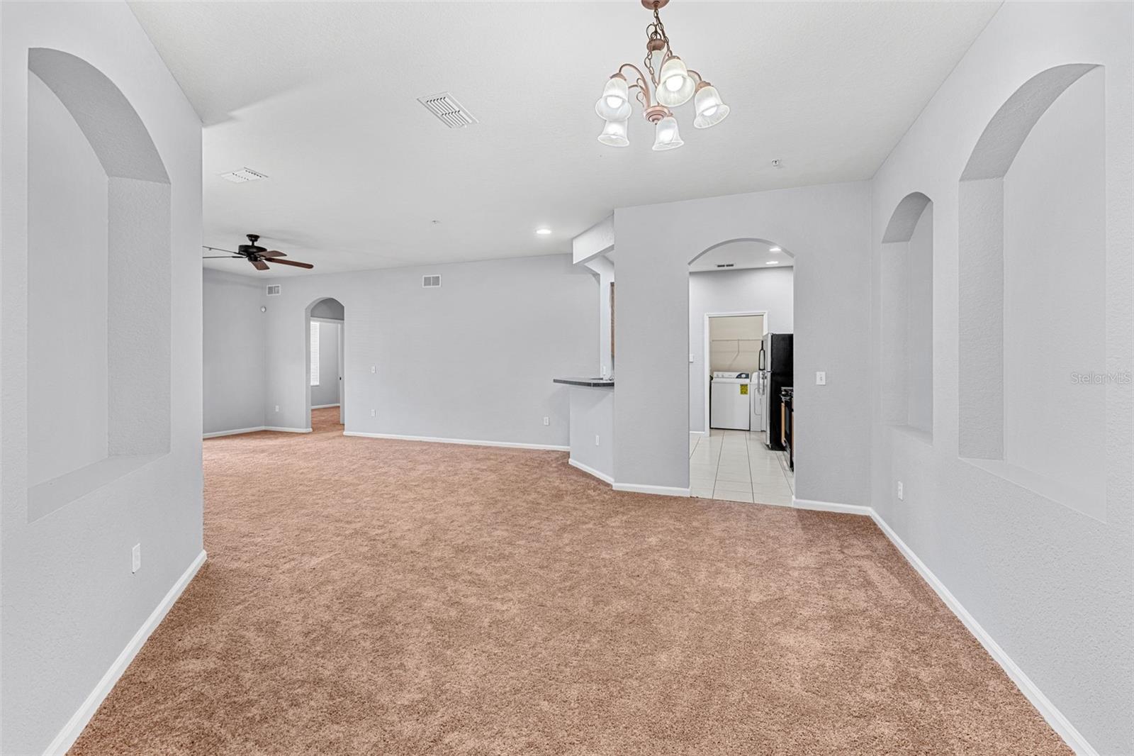 3341 WHITESTONE CIR #108