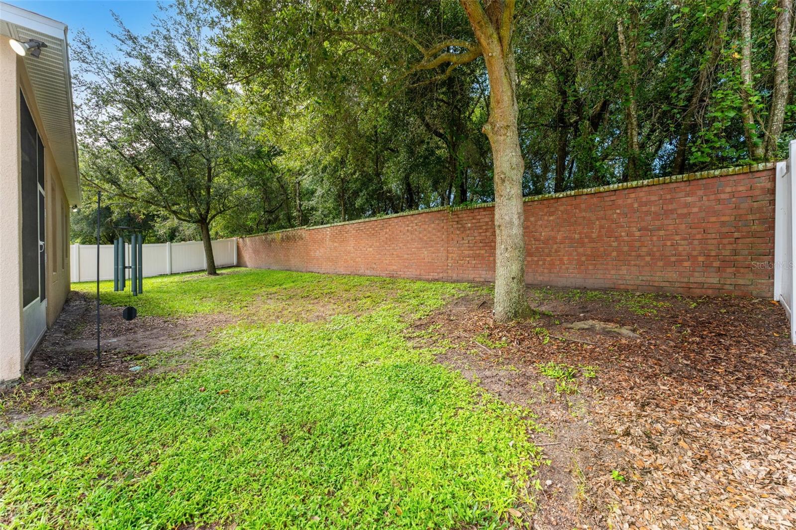 1586 ROSEDOWNE WAY