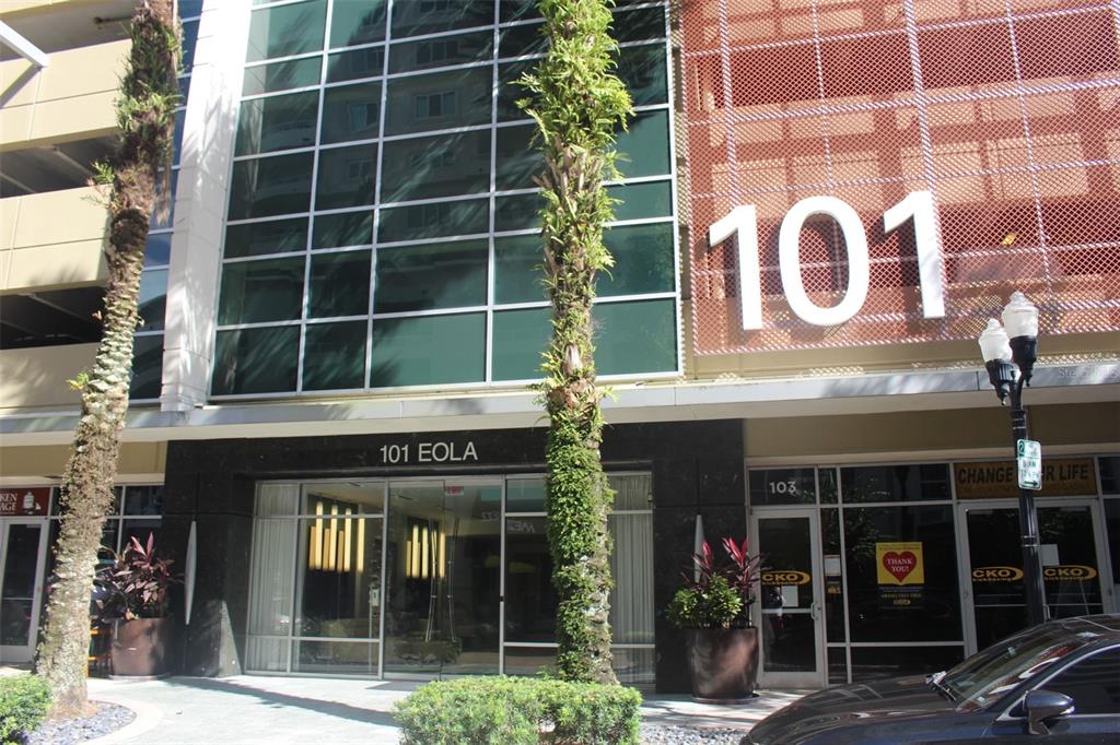 101 S EOLA DR #607