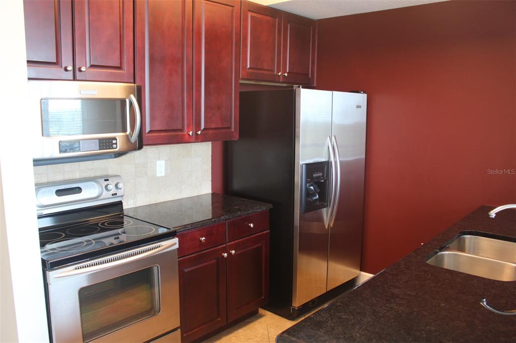 101 S EOLA DR #607